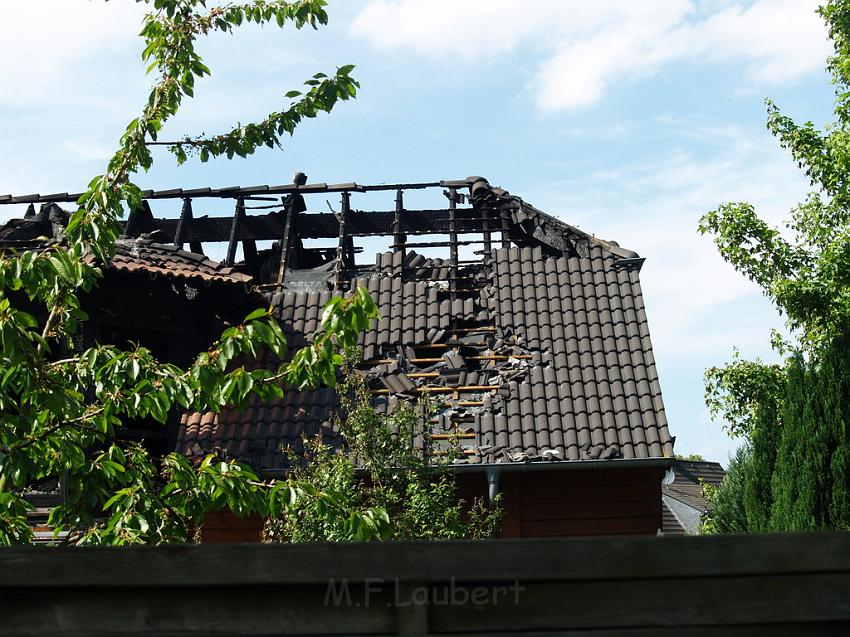 Holzhaus abgebrannt Lohmar Donrath P50.JPG